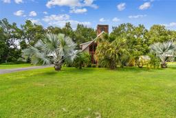 Picture of 3520 Leslie West Road, Dover, FL 33527