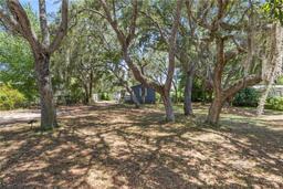 Picture of 18931 SE 54Th Place, Ocklawaha, FL 32179