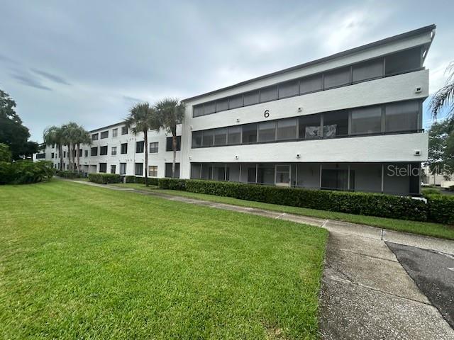 Picture of 2587 Countryside Boulevard Unit 6204, Clearwater FL 33761