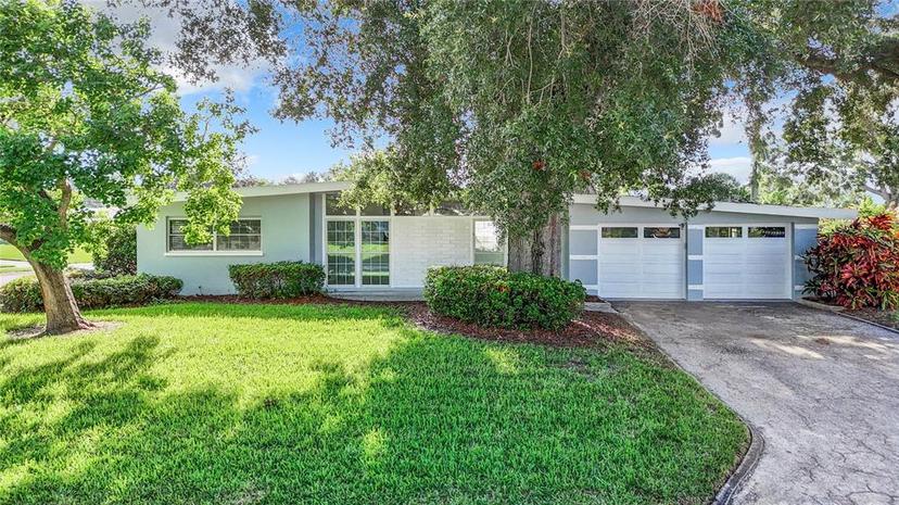 Picture of 161 Overbrook Street W, Largo FL 33770