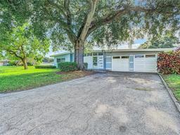 Picture of 161 Overbrook Street W, Largo, FL 33770