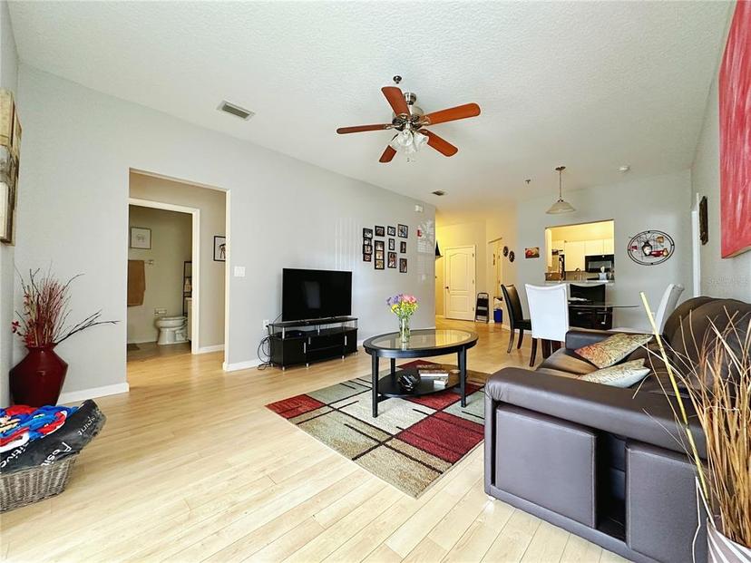 Picture of 4865 Cypress Woods Drive Unit 2106, Orlando FL 32811