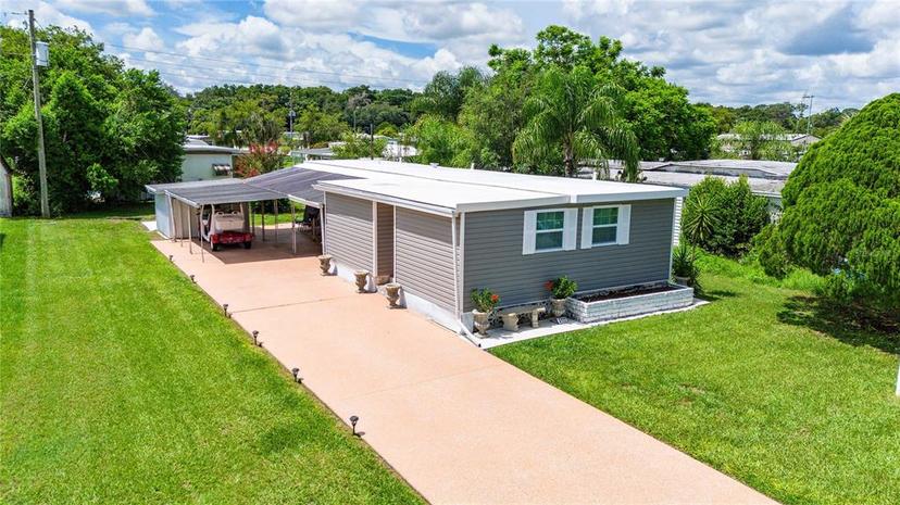 Picture of 37222 Cora Avenue, Zephyrhills FL 33542