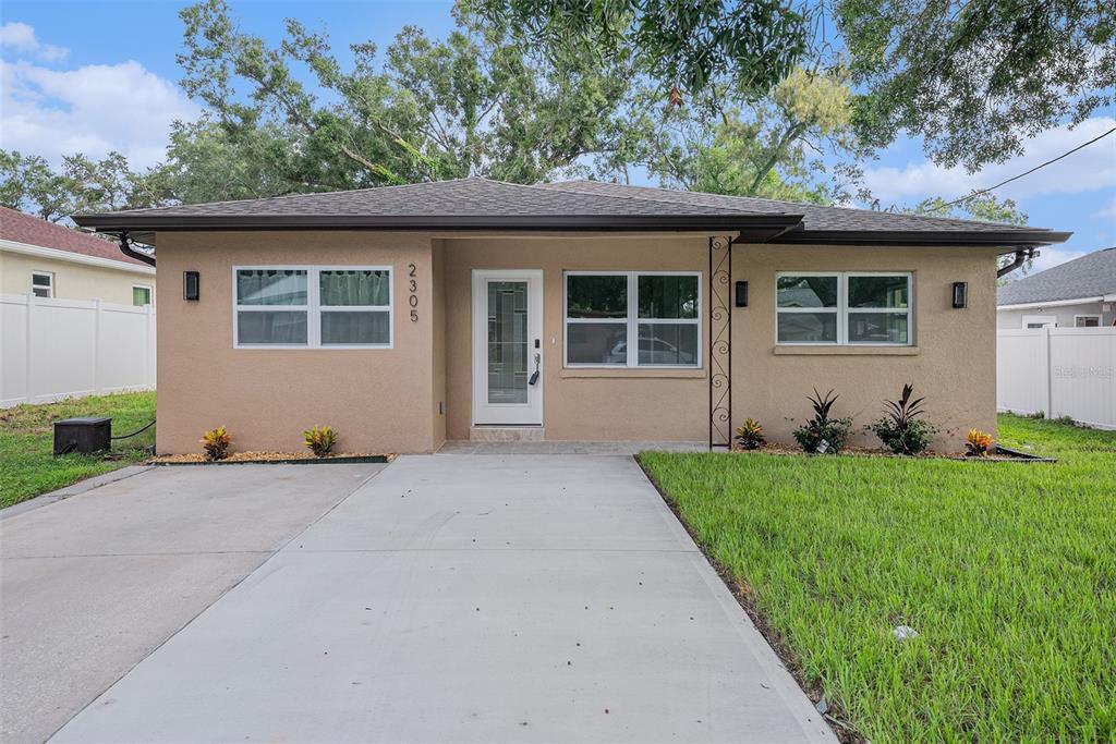 Picture of 2305 W Clifton Street, Tampa, FL 33603