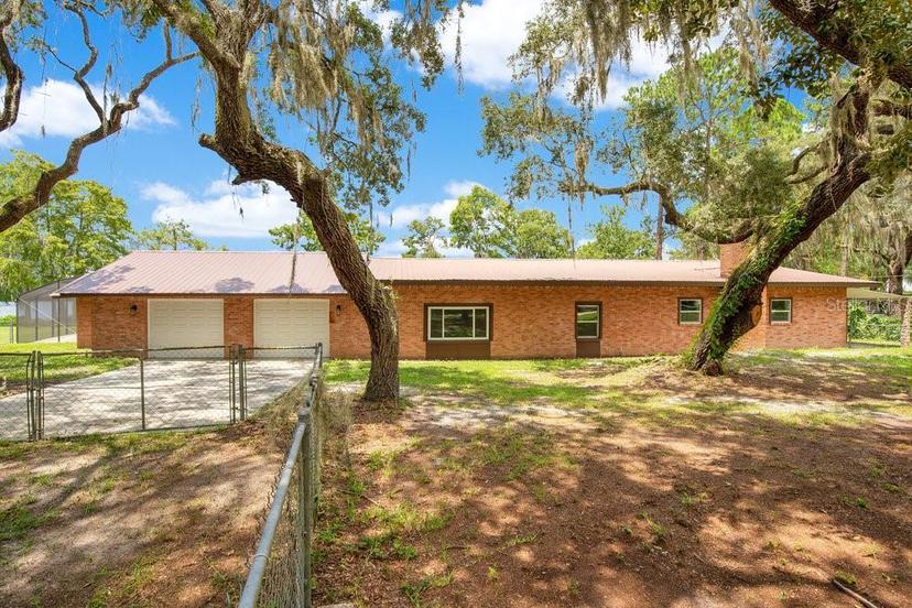 Picture of 110 Lake Edge Trail, Interlachen FL 32148