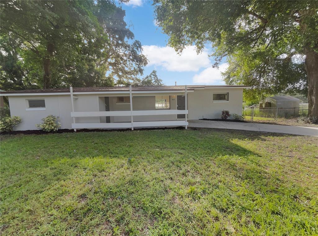 Picture of 803 Plumosa Avenue, Fruitland Park, FL 34731