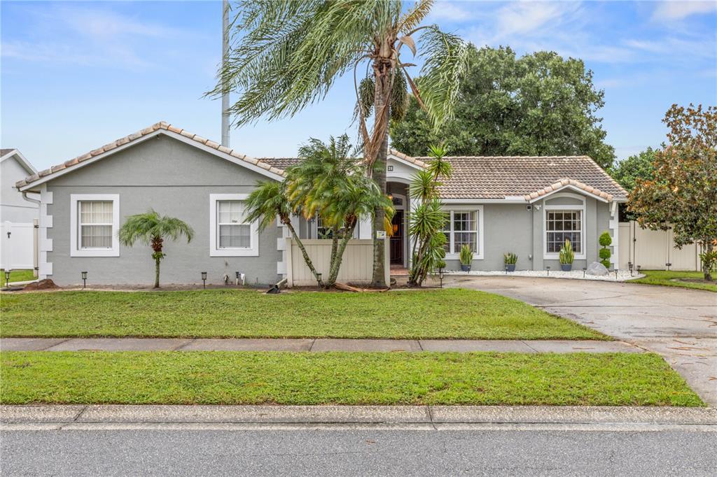 Picture of 39 Pine Arbor Drive, Orlando, FL 32825