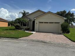 Picture of 2470 Salzburg Loop, Winter Haven, FL 33884