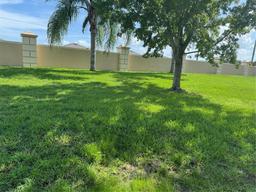 Picture of 2470 Salzburg Loop, Winter Haven, FL 33884