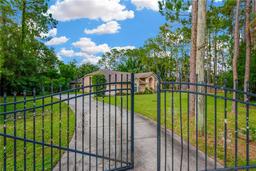 Picture of 18811 Victor Manuel Drive, Lutz, FL 33548