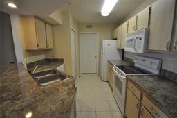 Picture of 12500 Crest Springs Lane Unit 1032, Orlando, FL 32828