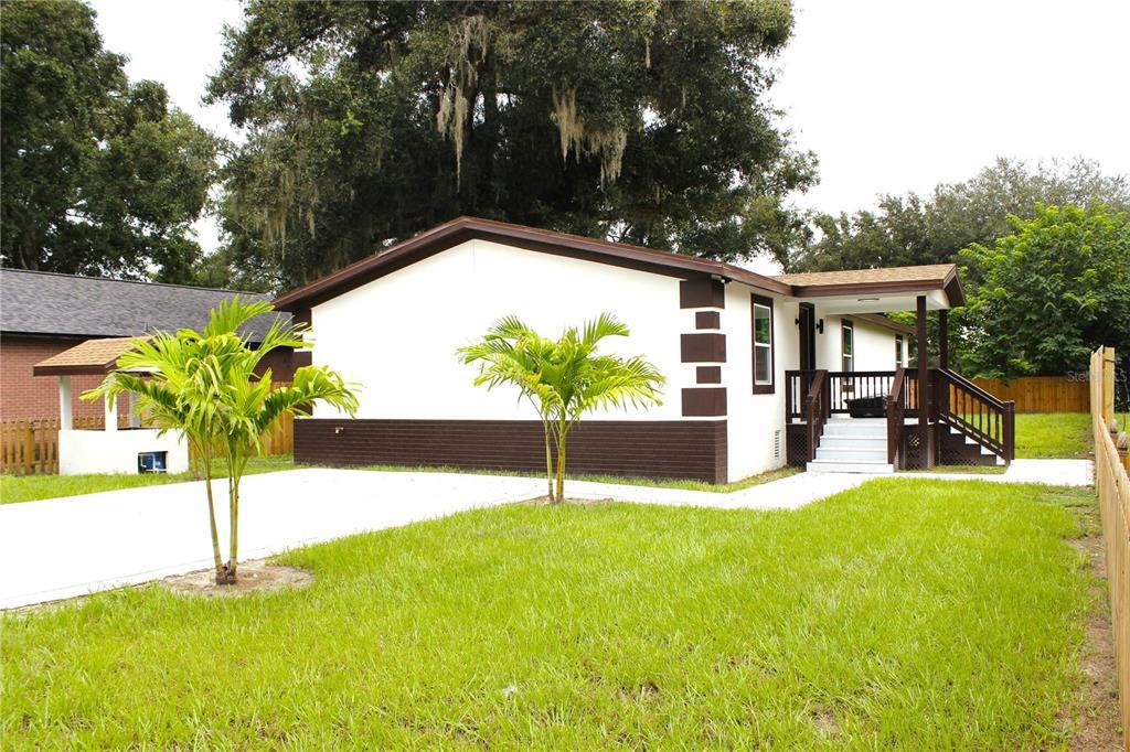 Picture of 3010 E 149Th Avenue, Lutz, FL 33559