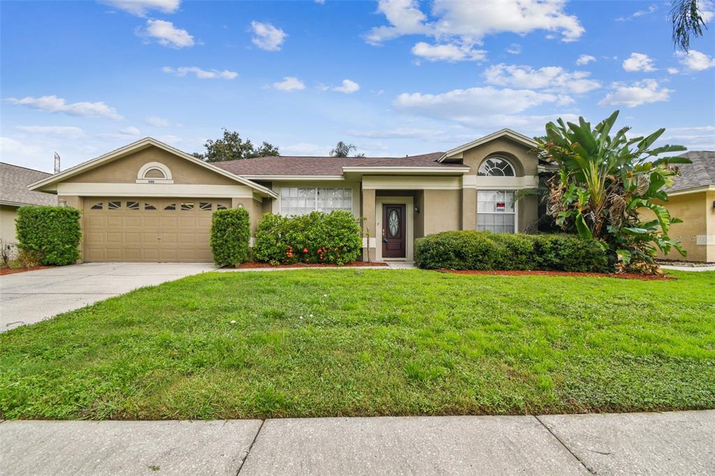 Picture of 500 Waterford Circle W, Tarpon Springs, FL 34688