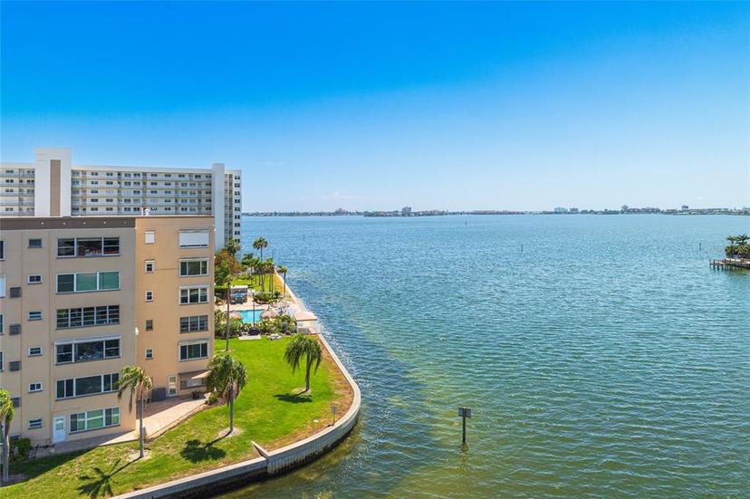 Picture of 6075 Shore Boulevard S Unit 501, Gulfport FL 33707