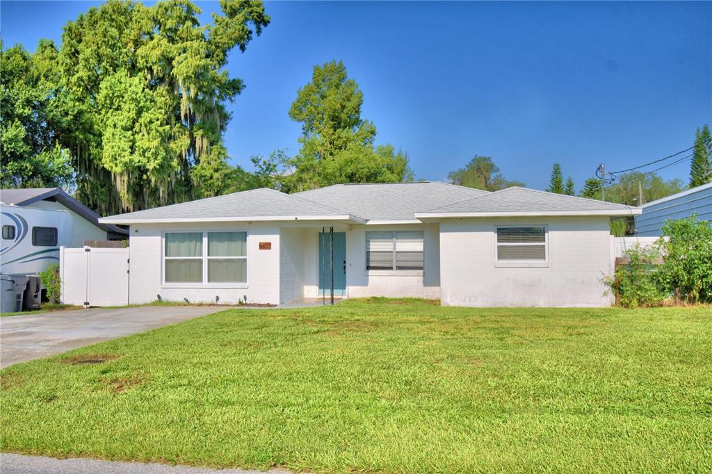 Picture of 6437 Jenny Drive, Lake Wales, FL 33898