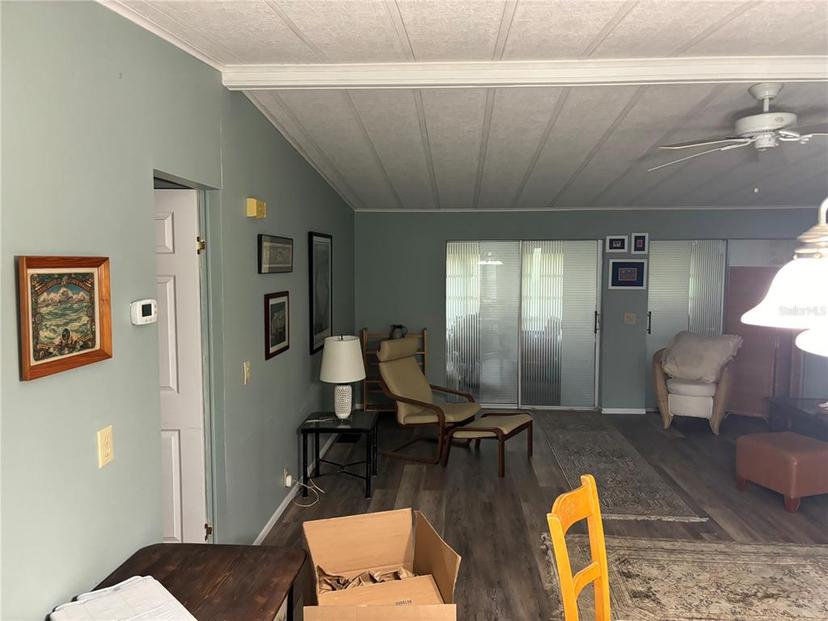 Picture of 3302 Evergreen Road Unit Ge, Zellwood FL 32798