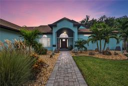 Picture of 4888 Oak Pointe Way, Sarasota, FL 34233