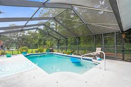 Picture of 18713 Bonnie Drive, Spring Hill, FL 34610