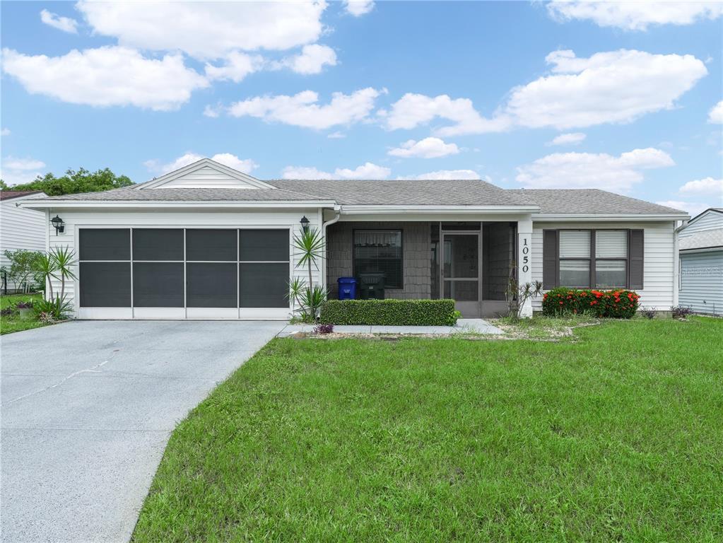 Picture of 1050 Caracara Circle N, Lakeland, FL 33809