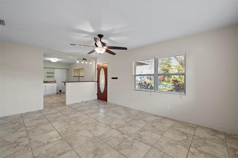 Picture of 1023 Madison Street, Largo FL 33770