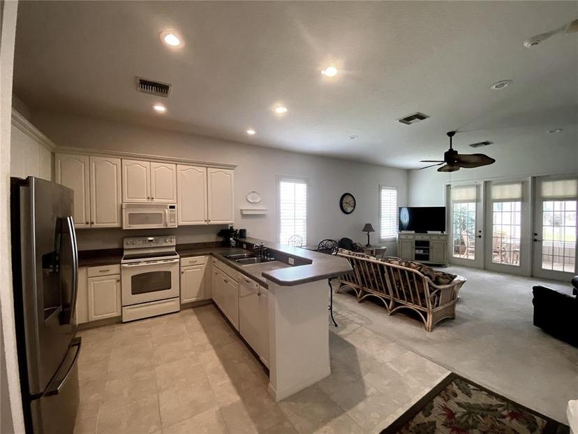 Picture of 323 Travelers Drive, Polk City FL 33868