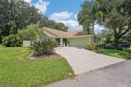 Picture of 4415 Ascot Circle N, Sarasota, FL 34235