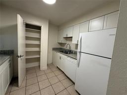 Picture of 2020 Continental Avenue Unit 104, Tallahassee, FL 32304