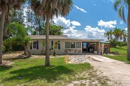 Picture of 1422 Bayshore Road, Ruskin, FL 33570