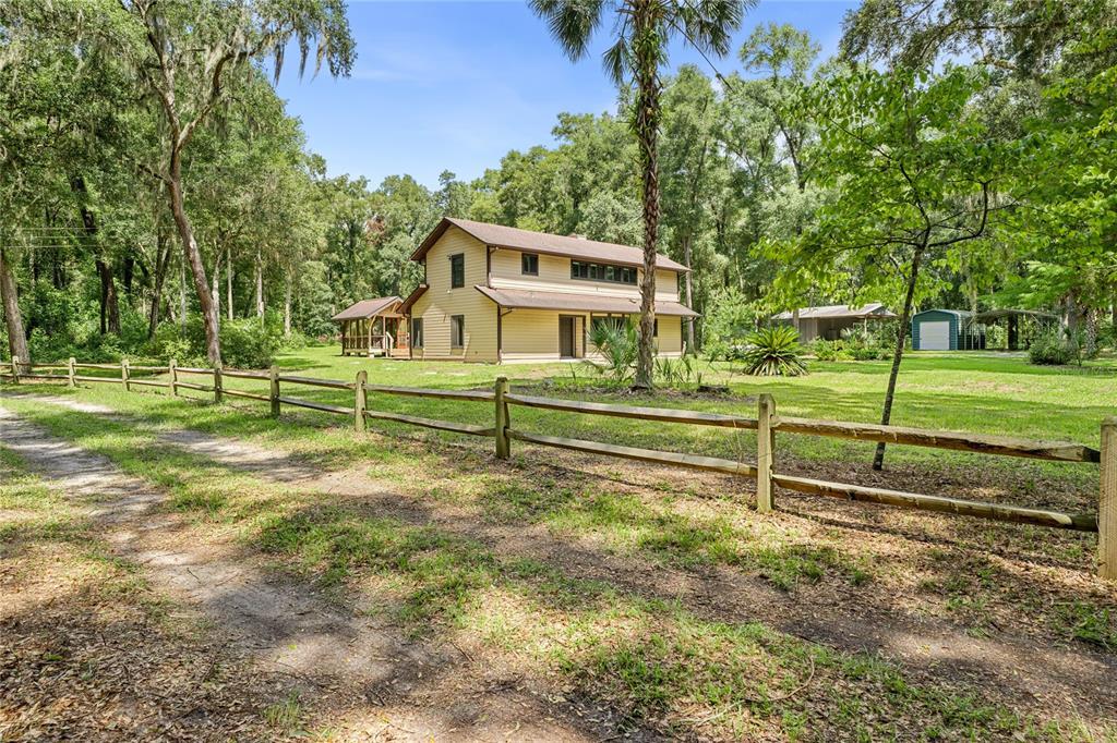 Picture of 8812 SW 157Th Avenue, Archer, FL 32618