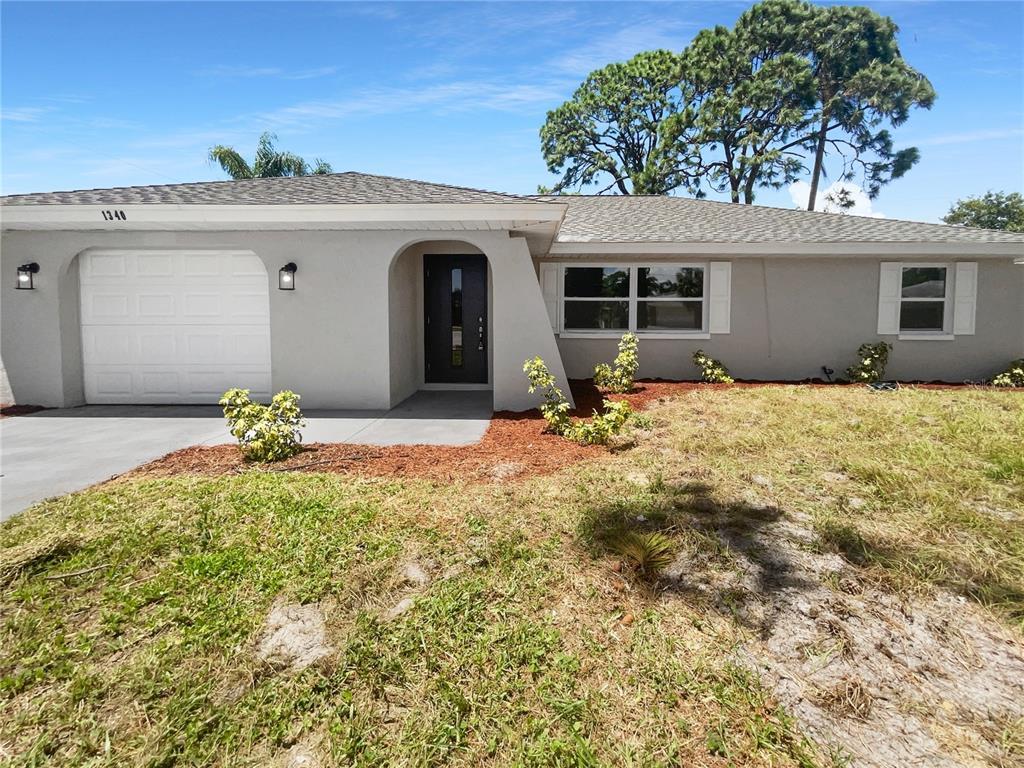 Picture of 1340 Redstart Road, Venice, FL 34293