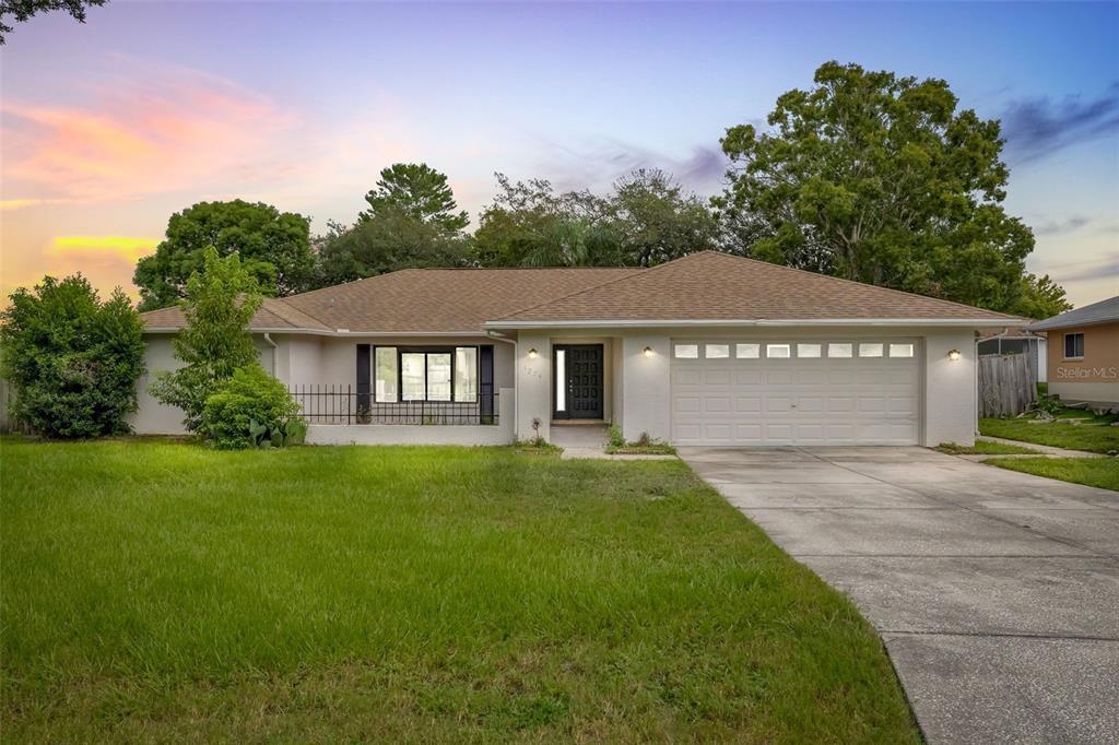 Picture of 4274 Craigdarragh Avenue, Spring Hill, FL 34606