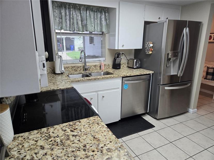 Picture of 462 Cameo Drive Unit 462, Lakeland FL 33803