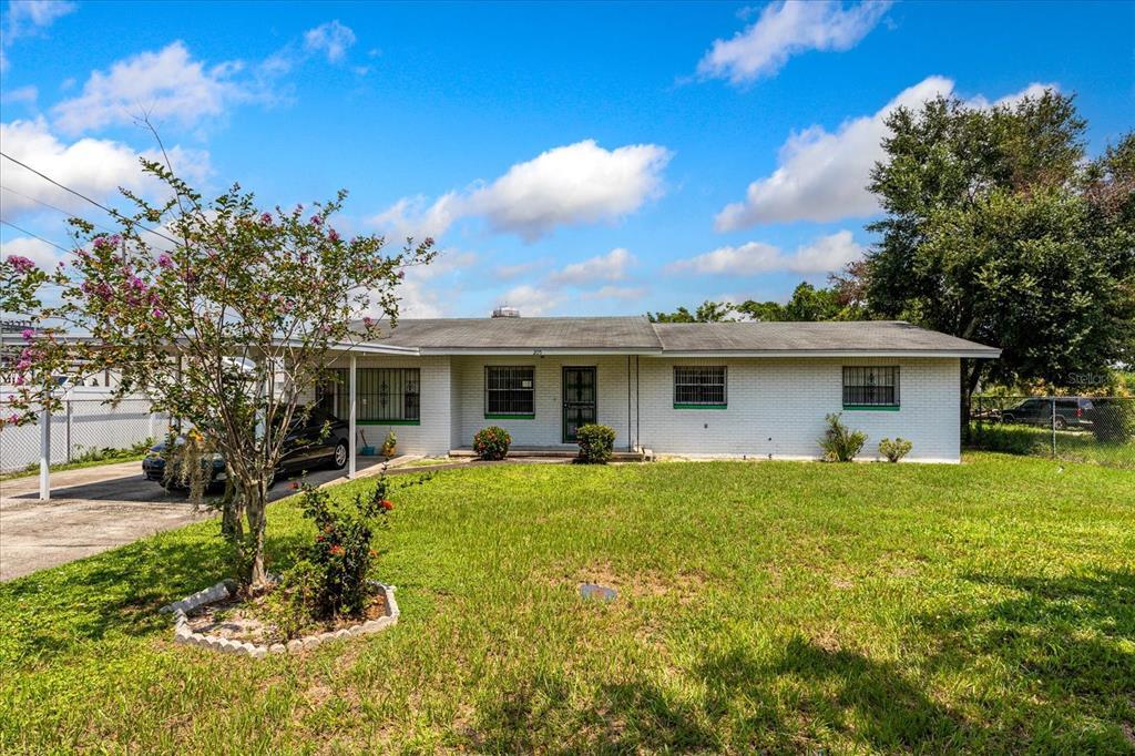 Picture of 205 Avenue U Nw, Winter Haven, FL 33881