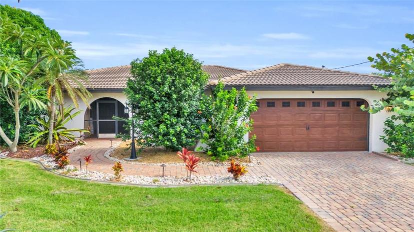 Picture of 2021 Palaco Grande Parkway, Cape Coral FL 33904