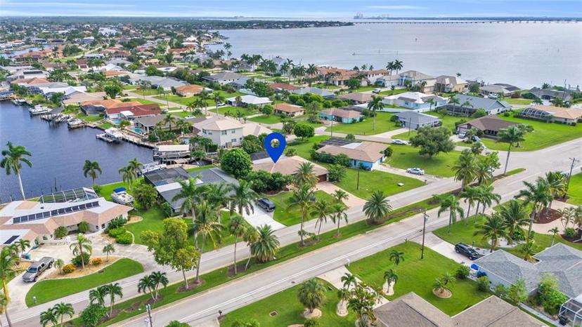 Picture of 2021 Palaco Grande Parkway, Cape Coral FL 33904