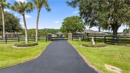 Picture of 2260 NW 114Th Loop, Ocala, FL 34475