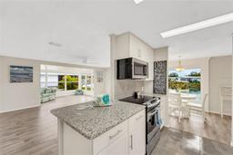 Picture of 846 Jolanda Circle, Venice, FL 34285