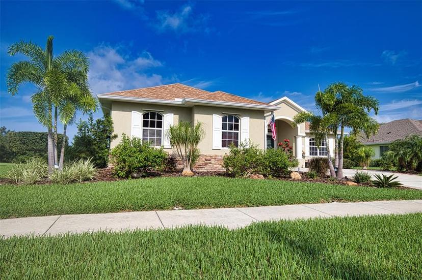 Picture of 887 Clear Lake Drive, Englewood FL 34223