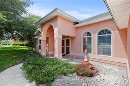 Picture of 36649 Sundance Drive, Grand Island, FL 32735