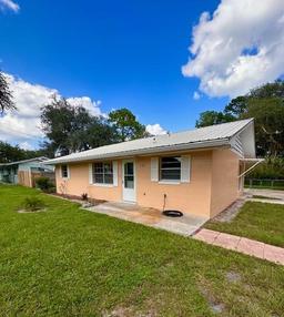 Picture of 37312 Oak Lane, Umatilla, FL 32784