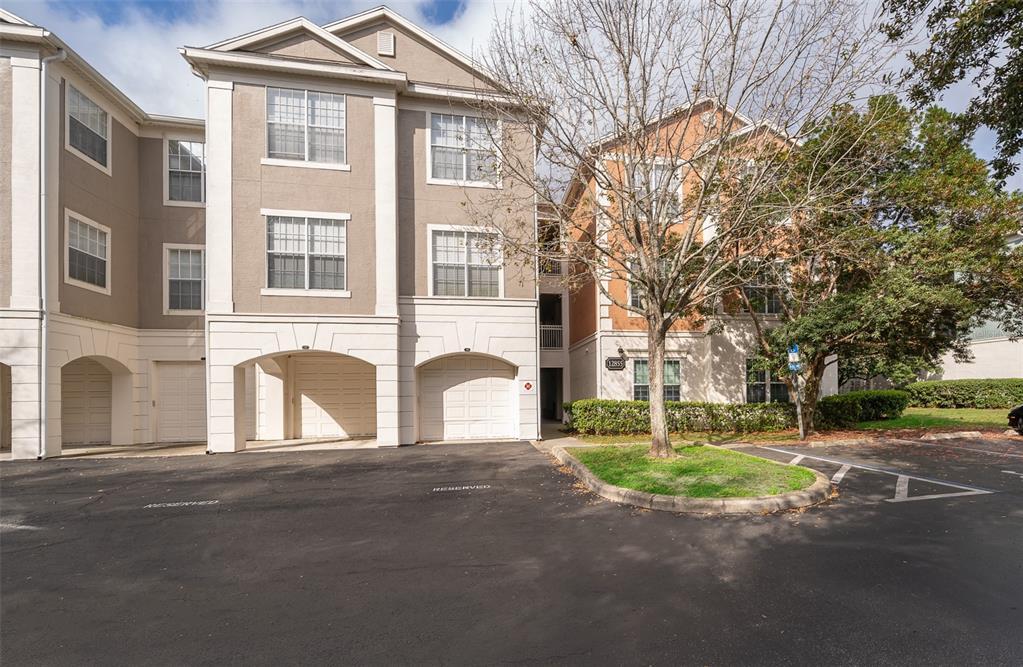 Picture of 12855 Madison Pointe Circle Unit 106, Orlando, FL 32821