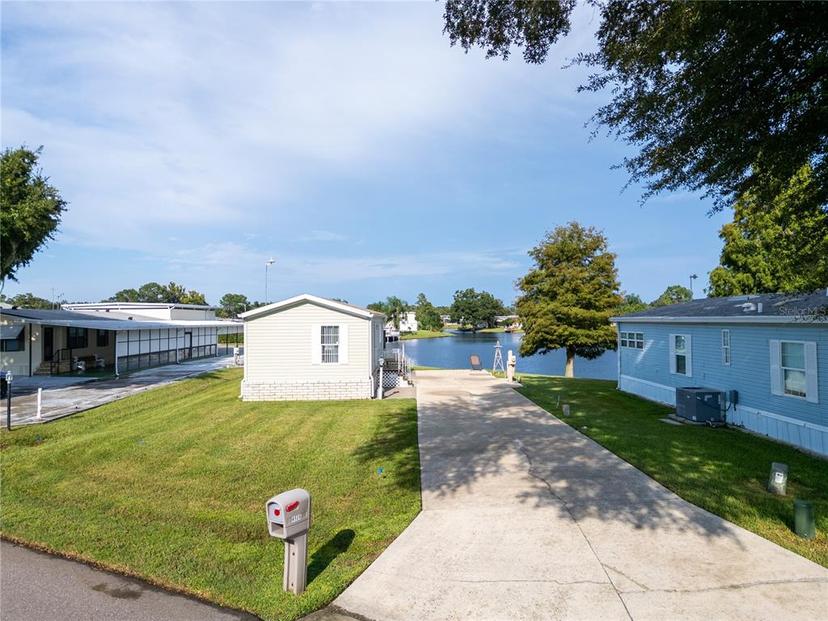 Picture of 4936 Shore Line Drive, Polk City FL 33868