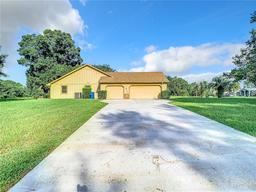 Picture of 9375 Bearwalk Path, Weeki Wachee, FL 34613