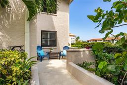 Picture of 1802 Mariner Dr Unit 31, Tarpon Springs, FL 34689