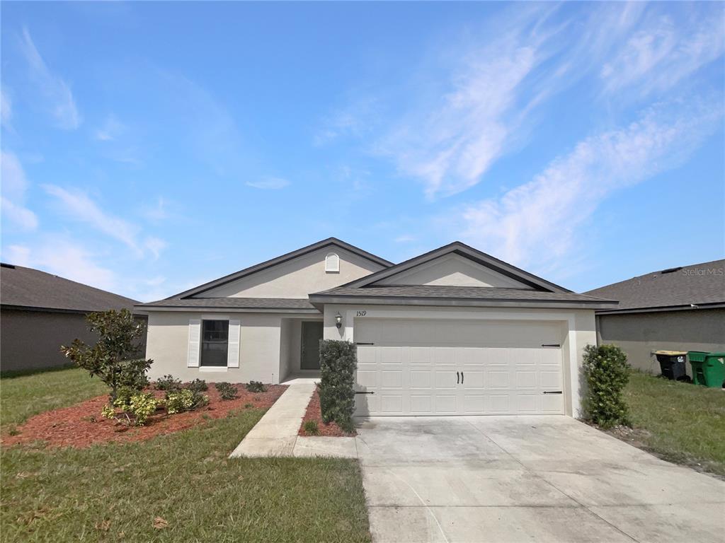 Picture of 1519 Swan Lake Circle, Dundee, FL 33838