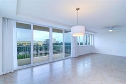 Picture of 223 Island Way Unit 5D, Clearwater Beach, FL 33767