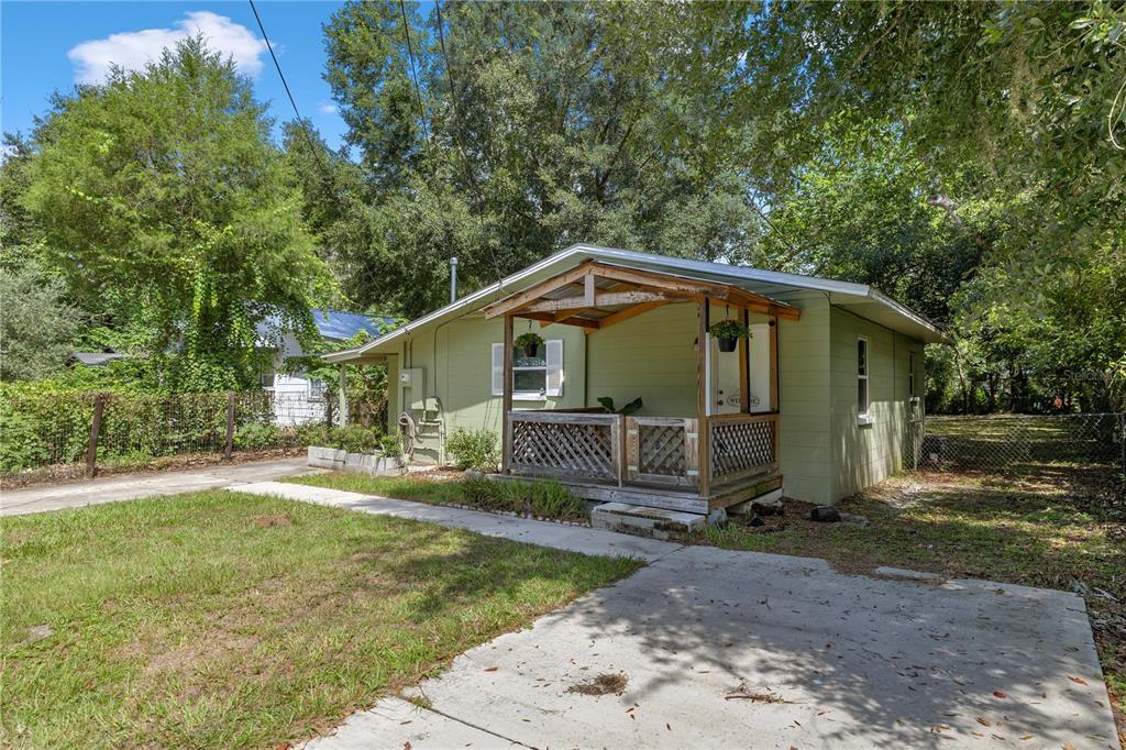 Picture of 2042 NW 35Th Avenue, Gainesville, FL 32605