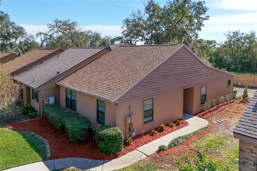 Picture of 24 Cove Lane, Eustis FL 32726