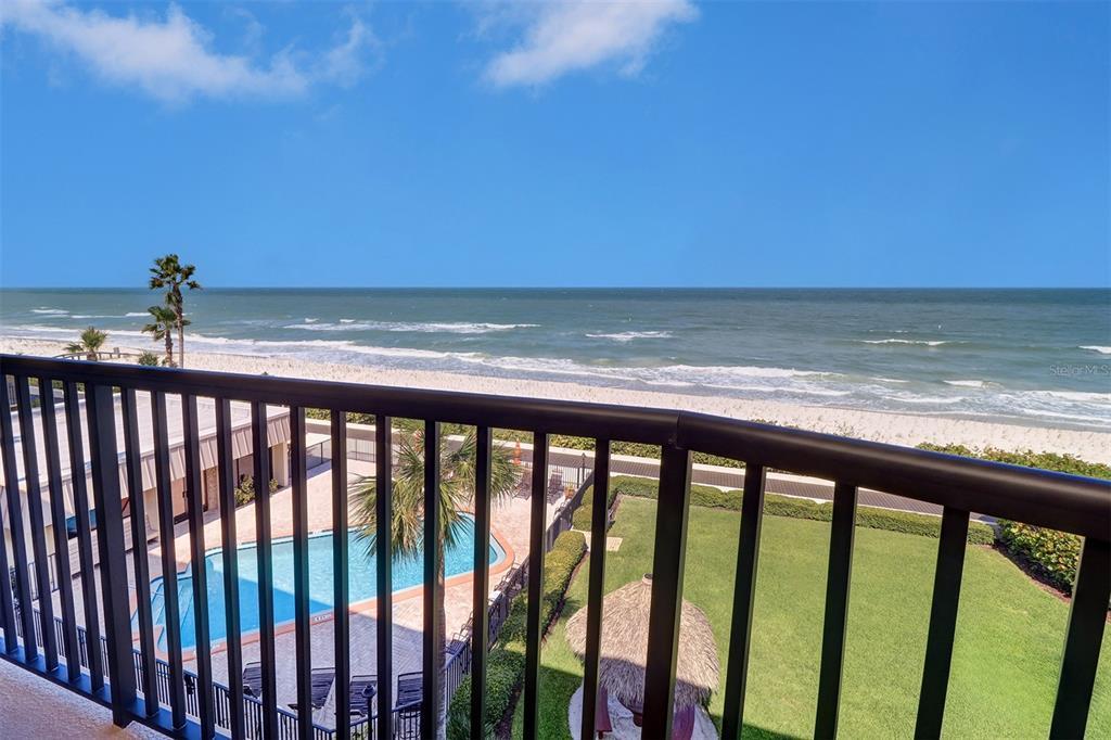 Picture of 3500 Gulf Boulevard Unit 408, Belleair Beach, FL 33786