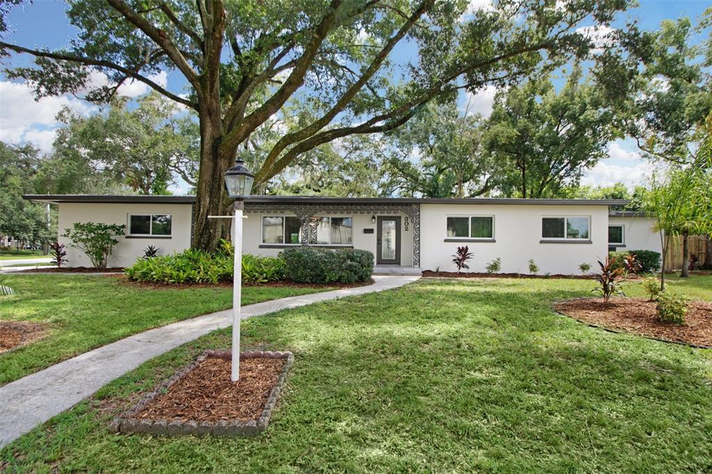 Picture of 302 Springdale Place, Temple Terrace, FL 33617